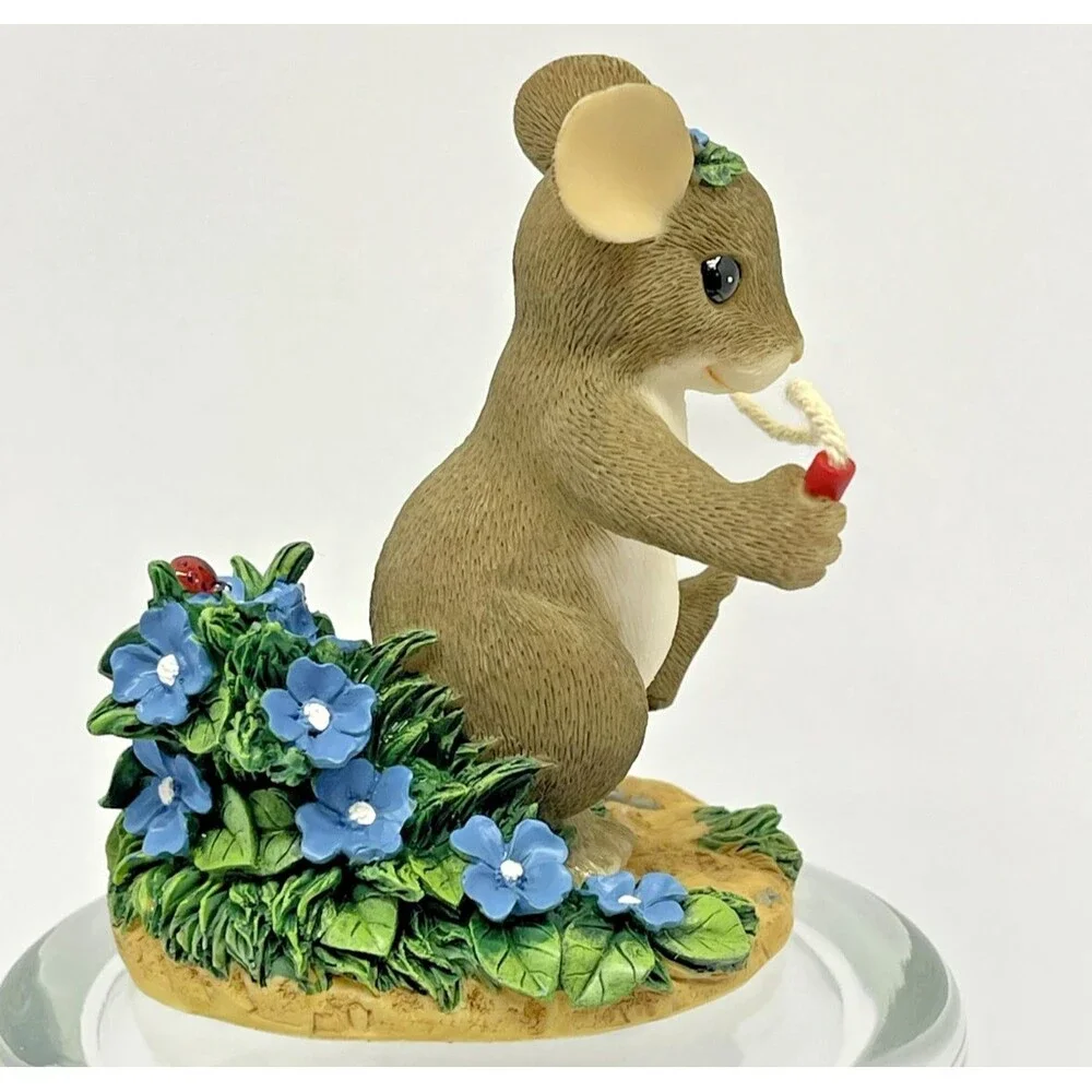 Fitz and Floyd Charming Tails “Just a Hop, Skip and a Jump Away” Mouse 83/110-VG